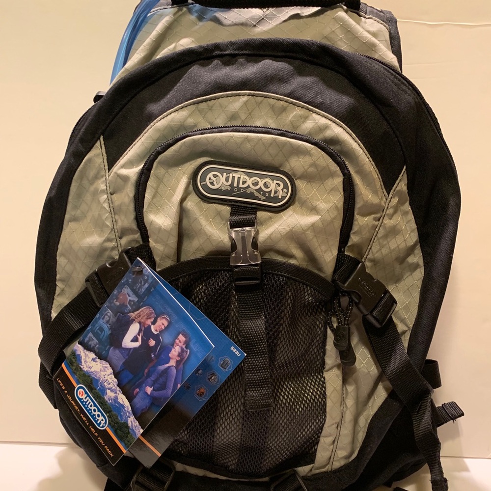 OUTDOOR PRODUCTS HYDRO BACKPACK.